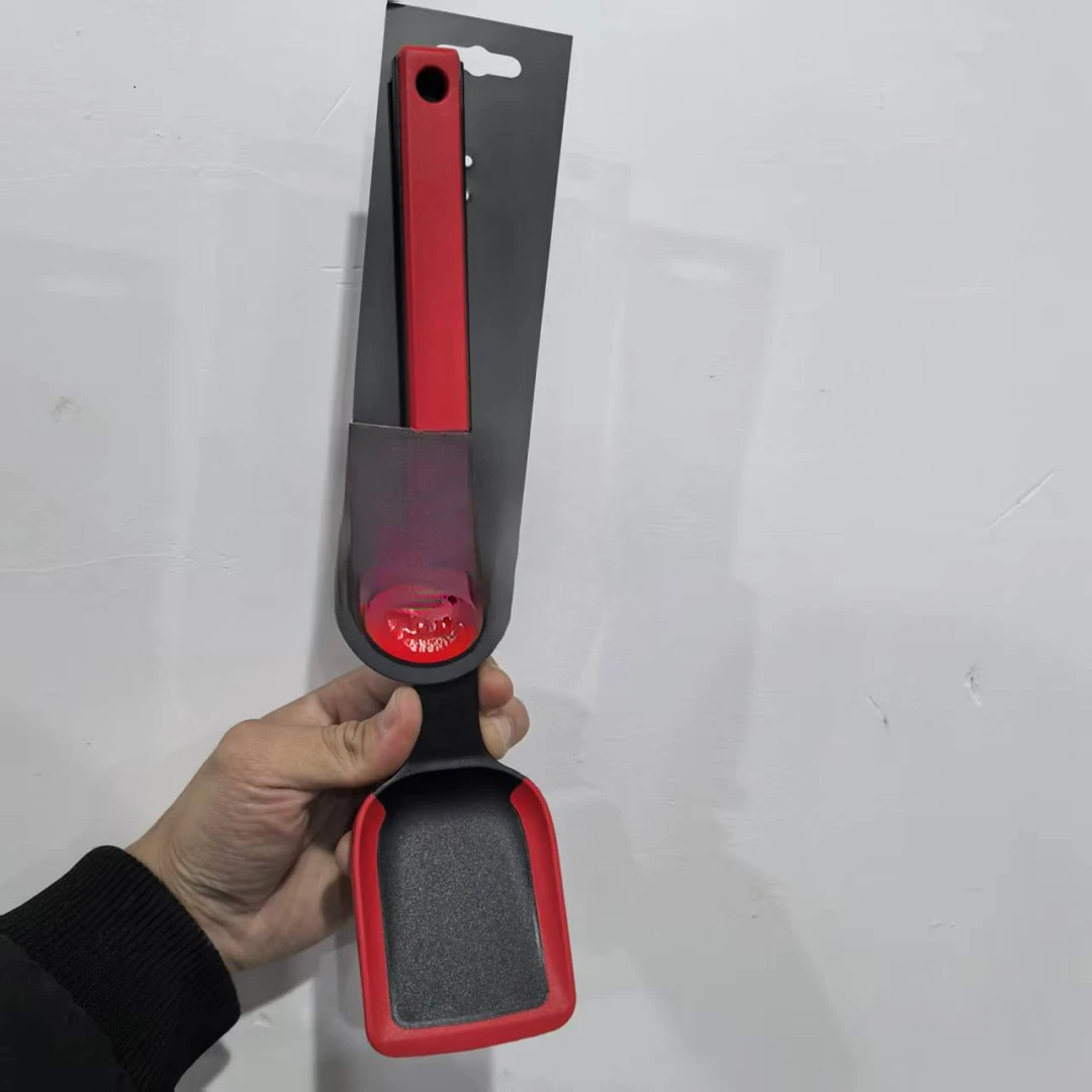 家 用 硅 胶小铲