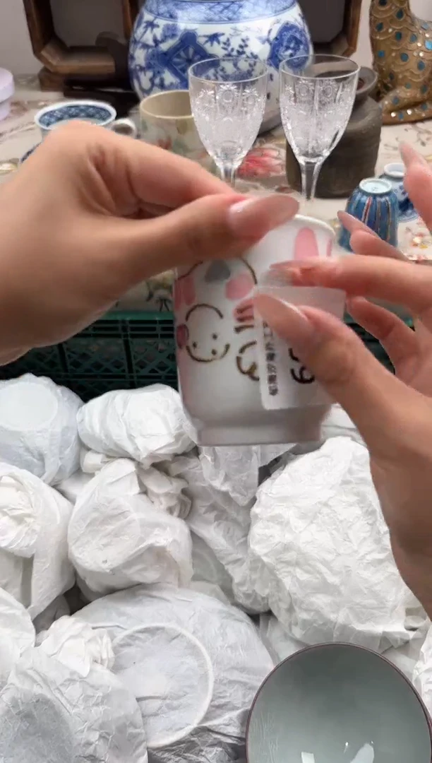 瓷片馨***咪F         607