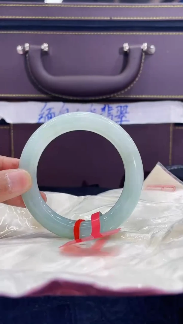 未镶嵌手镯翡翠6