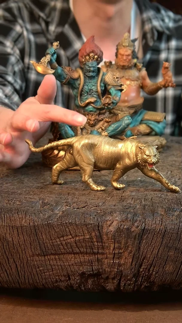 铜小金虎