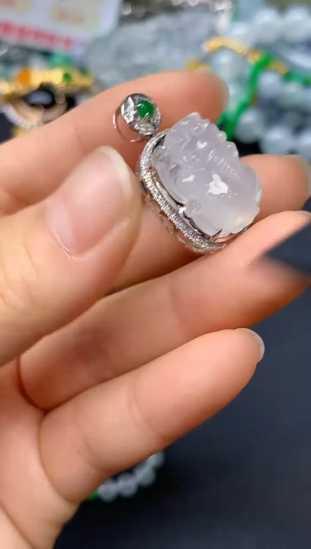 颈饰18K金镶嵌翡翠286-翡翠雪姐天天见