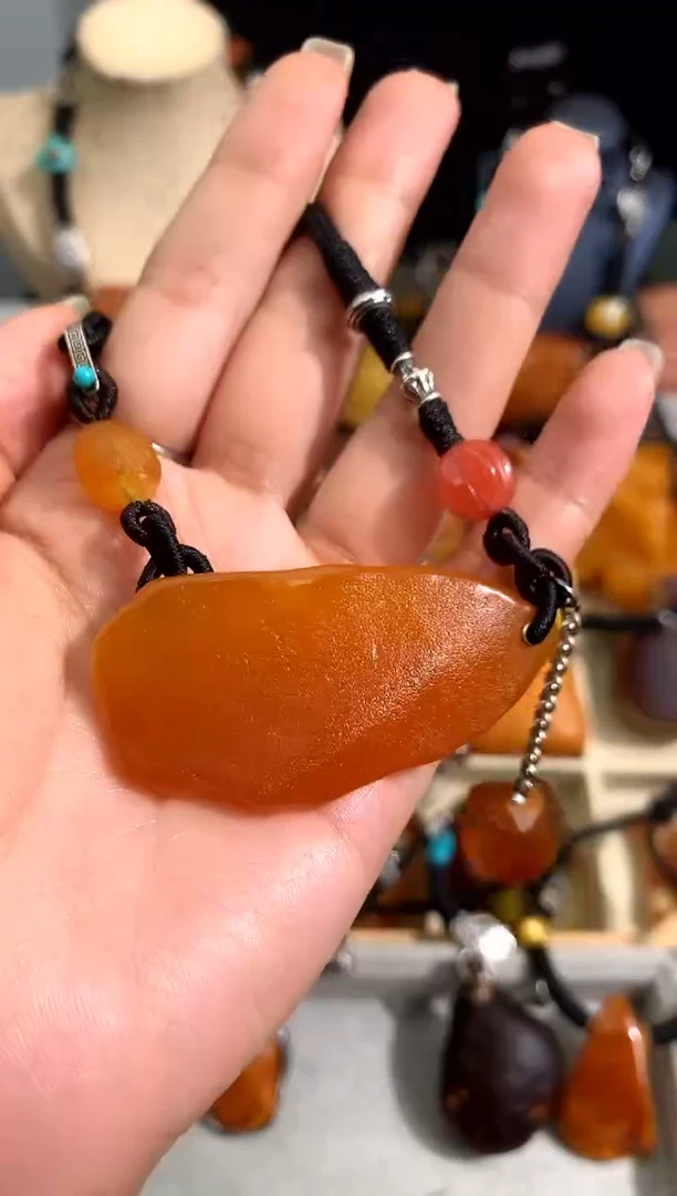 【闪购商品】蜜蜡裸石未镶嵌似玉