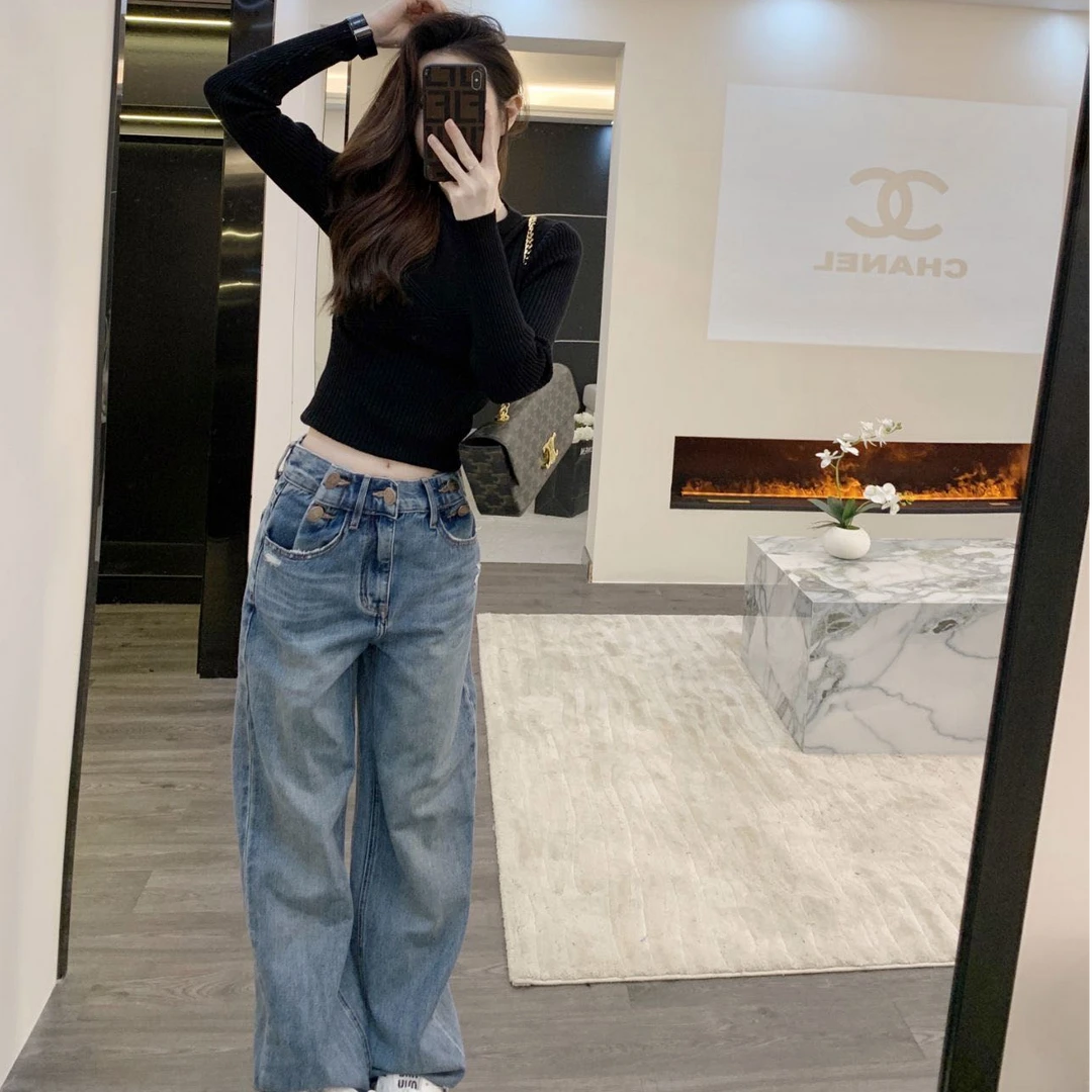 2025秋冬新款韩版设计感修身套头针织衫紧身长袖短款上衣女牛仔裤