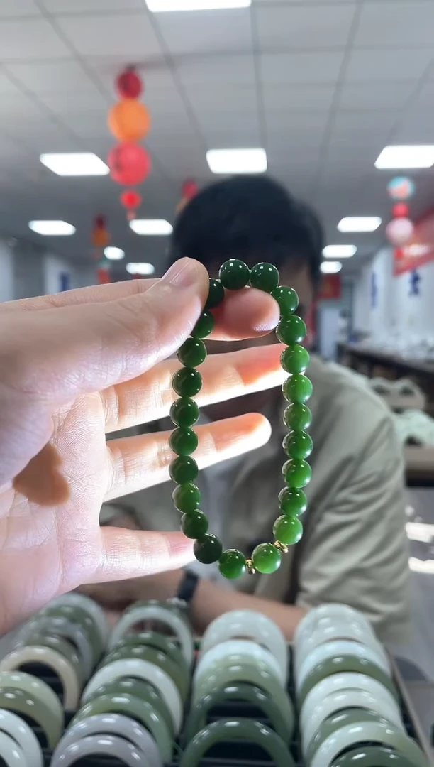 手链未镶嵌和田玉高品碧玉卡8手串一条