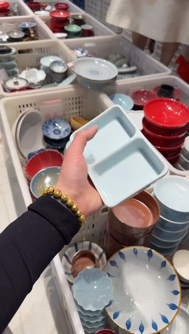 微瑕商品，介意勿拍