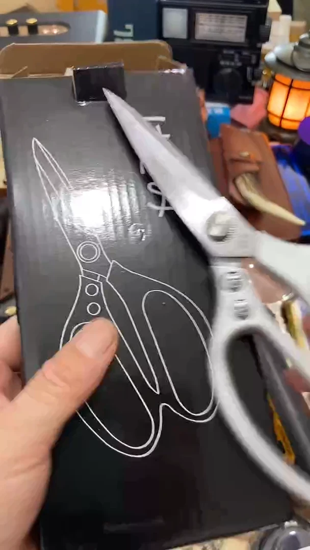 瓷片闪购商品 如图所示