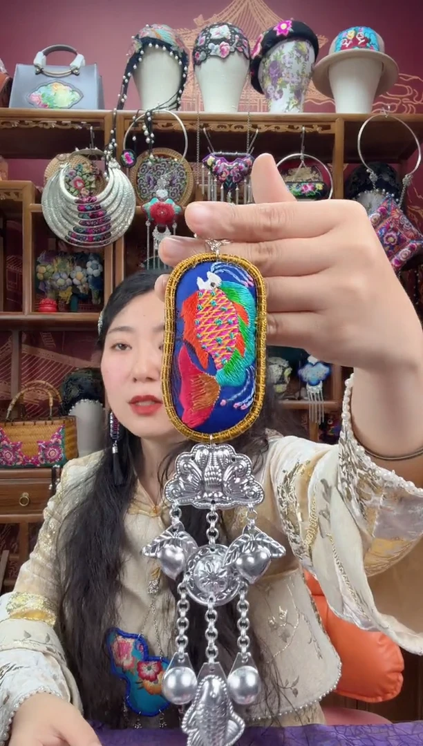 刺绣耳环27 甜甜家