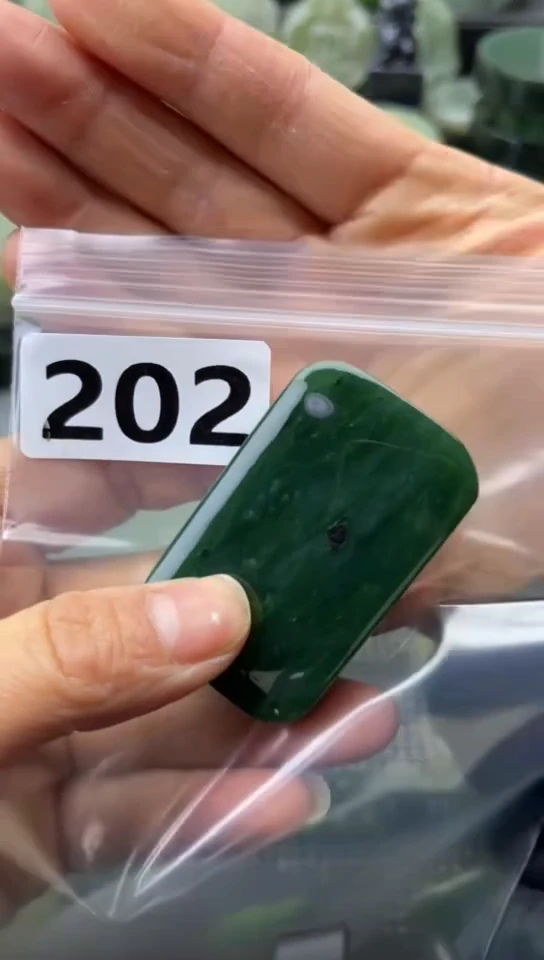 未镶嵌和田玉珠宝半成品牌子