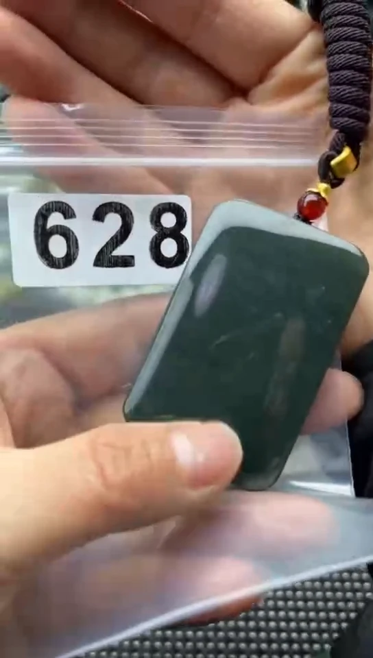 未镶嵌和田玉珠宝半成品牌子