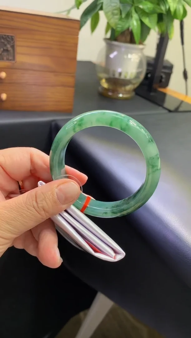 未镶嵌手镯翡翠翡翠手镯F30