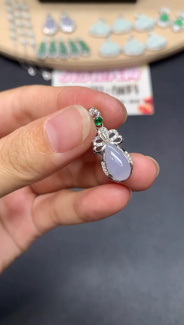翡翠银S925镶嵌吊坠(不含链)水滴【多样性发其一】