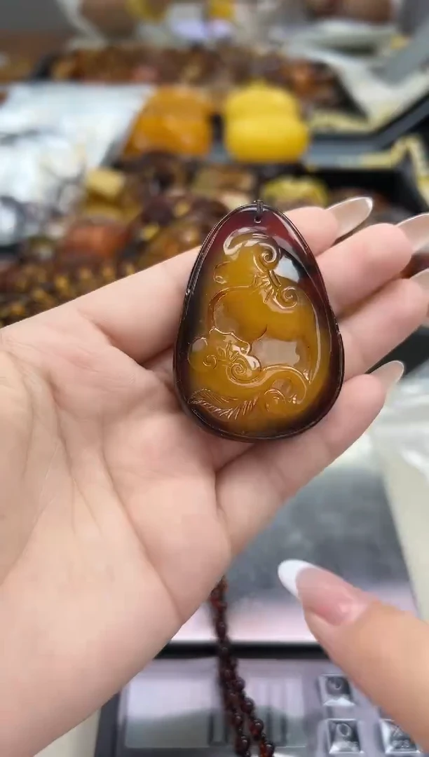 裸石琥珀未镶嵌琥珀蜜蜡吊坠