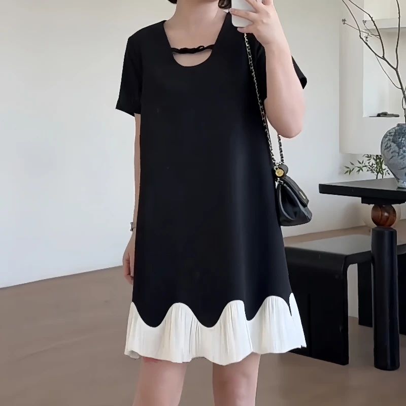 大码女装夏季时尚高级感拼接连衣裙胖mm遮肉休闲韩系精致小黑裙子