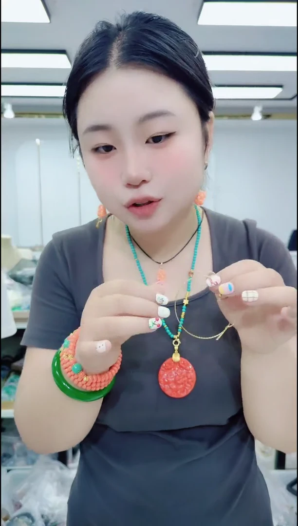 玛瑙/玉髓颈饰合金1212万能手链