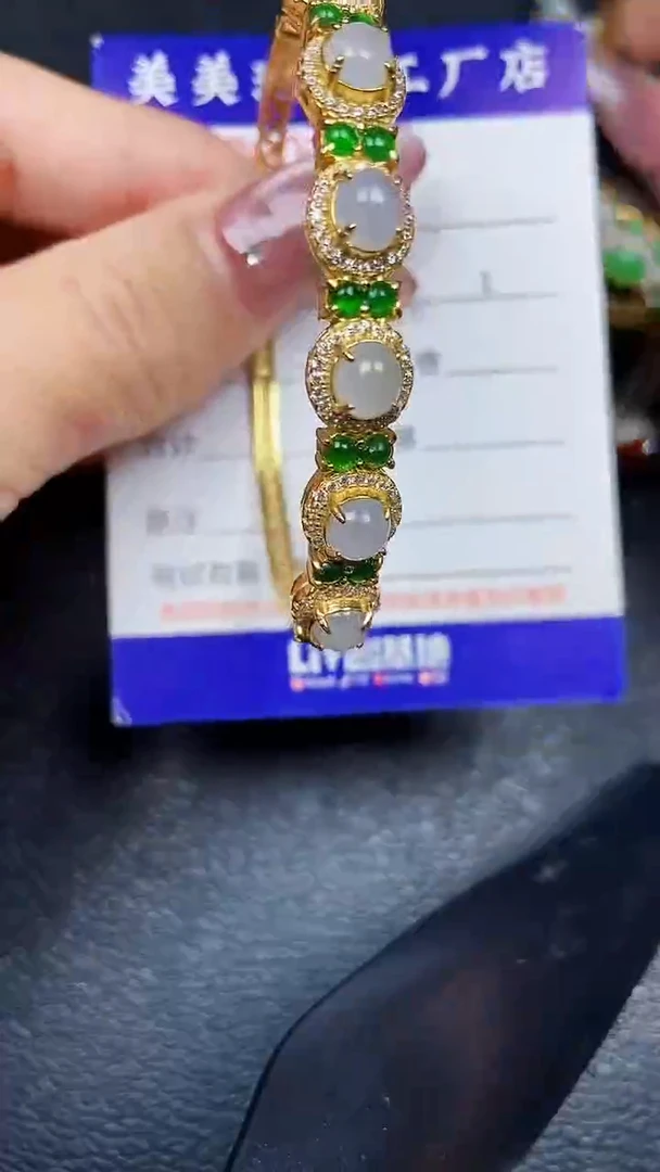 翡翠银S925镶嵌颈饰狐*兔7940