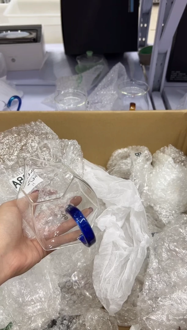b834简易包装人的地方