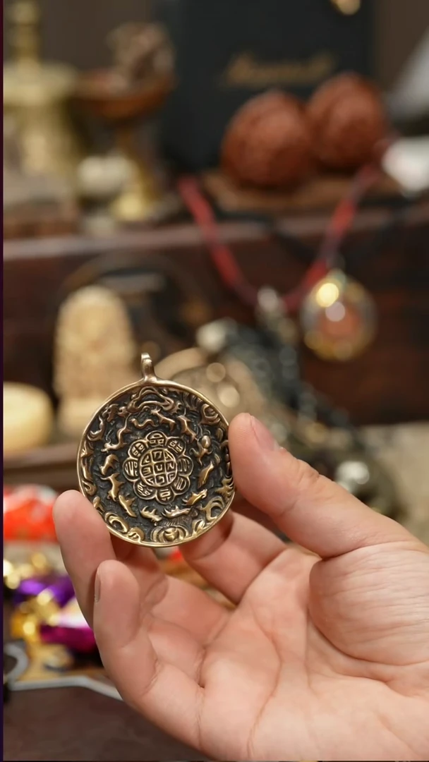 把件柏香籽/百香籽朝天吼九宫八卦牌