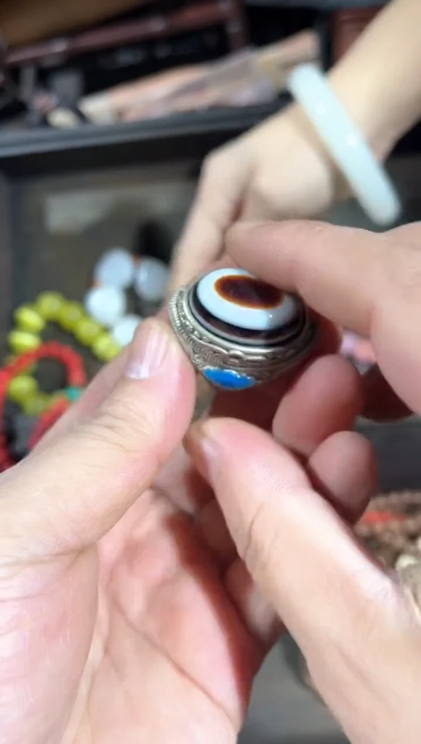 【闪购商品】滴血莲花菩提吊坠1