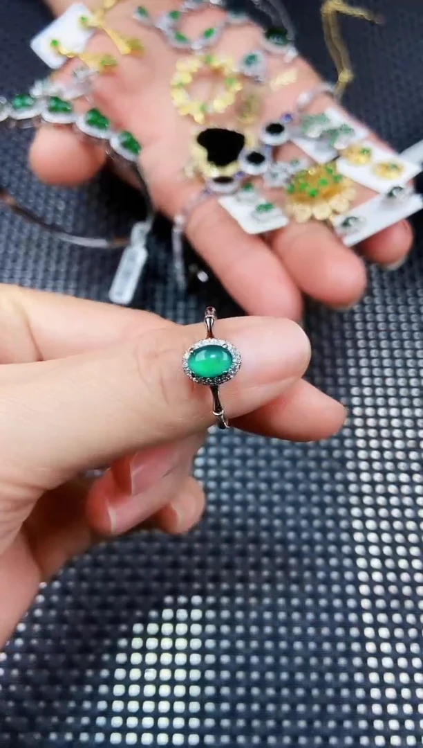 【闪购商品】翡翠戒指未镶嵌11111111