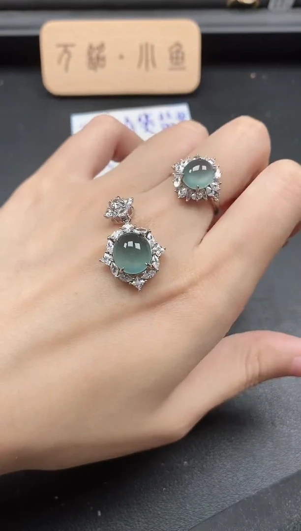 翡翠戒指银S925镶嵌51511