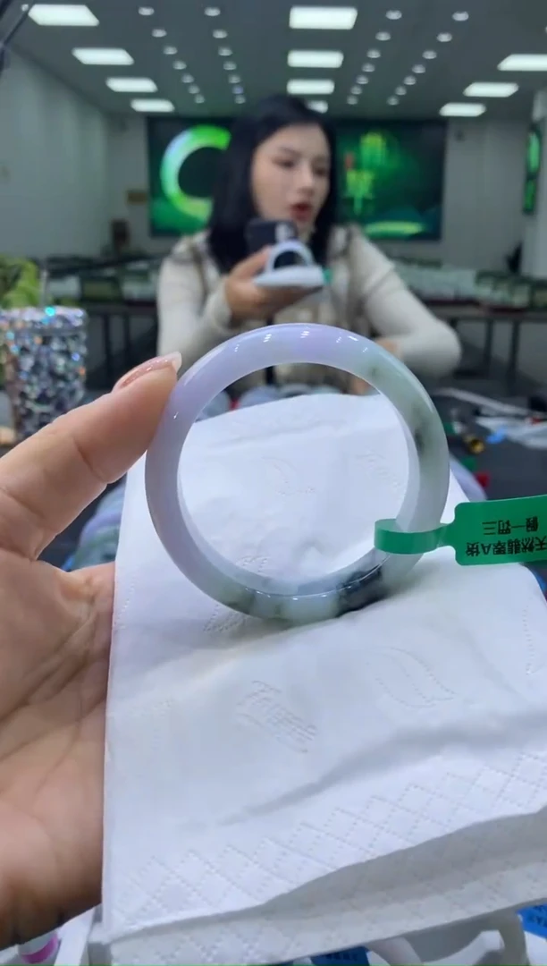 未镶嵌手镯翡翠00004075