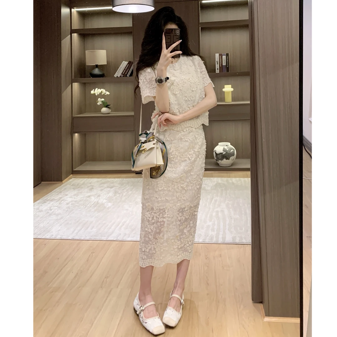 高级感气质搭配时尚套装女春夏新款法式小香风蕾丝套装两件套