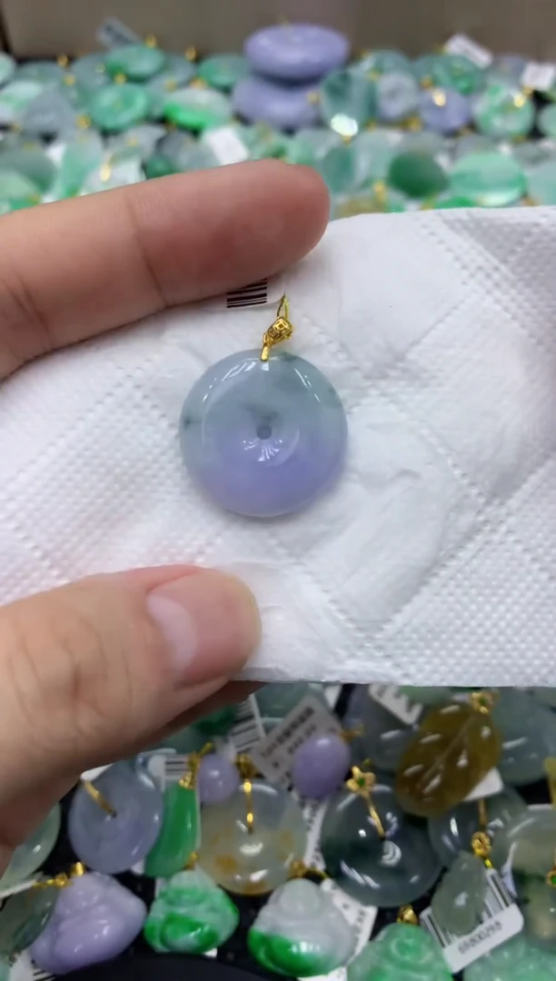 颈饰未镶嵌翡翠天然缅甸翡翠A货
