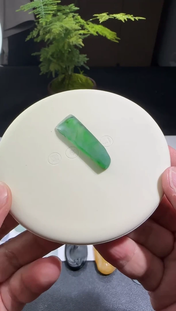 【闪购商品】定制翡翠未镶嵌缅甸A货翡翠