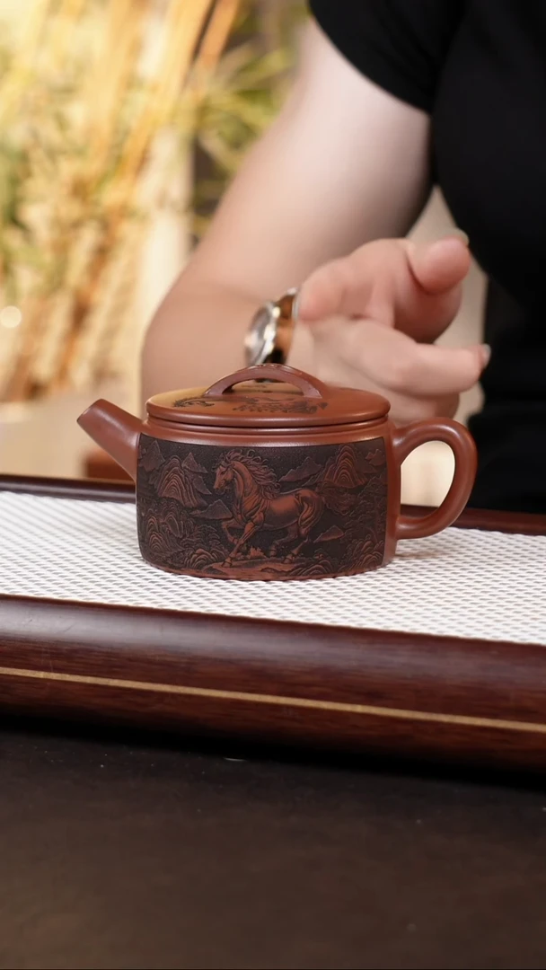 茶壶紫砂红皮龙汉瓦