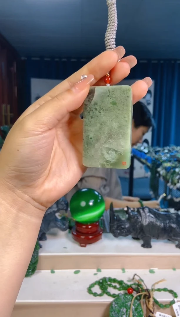 和田玉未镶嵌挂件1