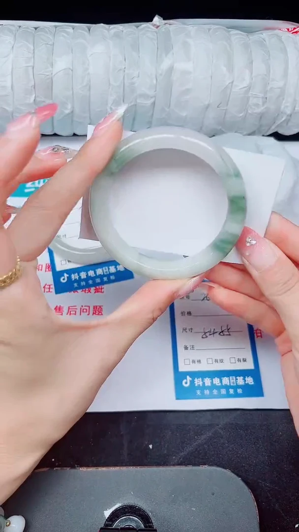 未镶嵌手镯石英质玉266-54/55