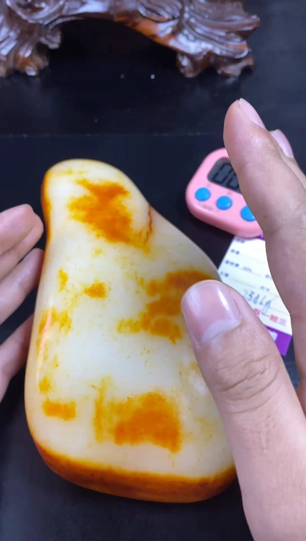 未镶嵌和田玉摆件知****，1
