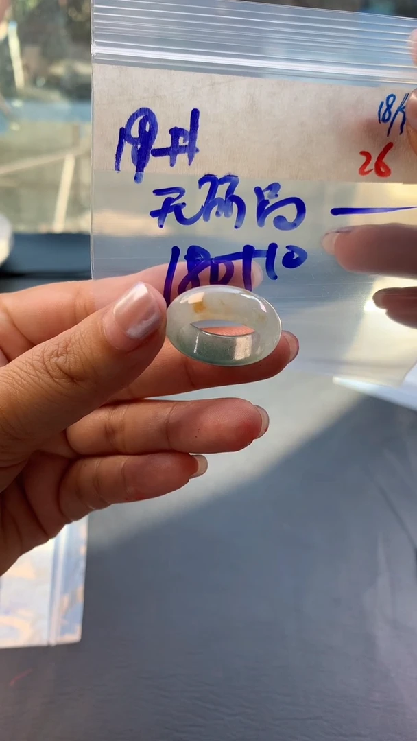 未镶嵌定制翡翠无**谓毛货需精细抛光拍一发一