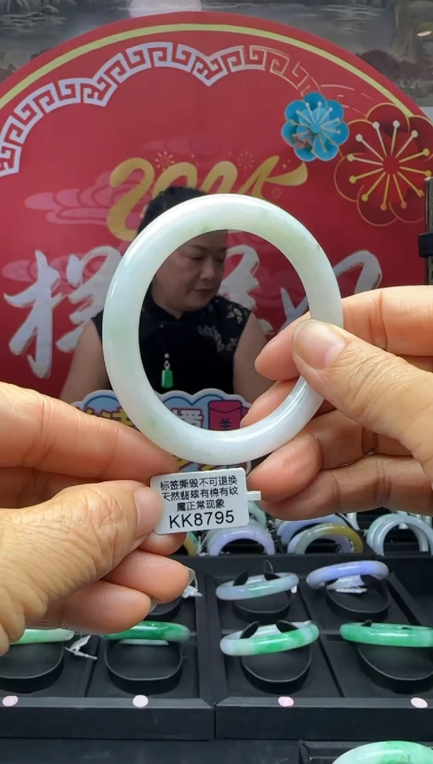 【闪购商品】翡翠手镯未镶嵌圆条55 KK8795需包容福利不退换