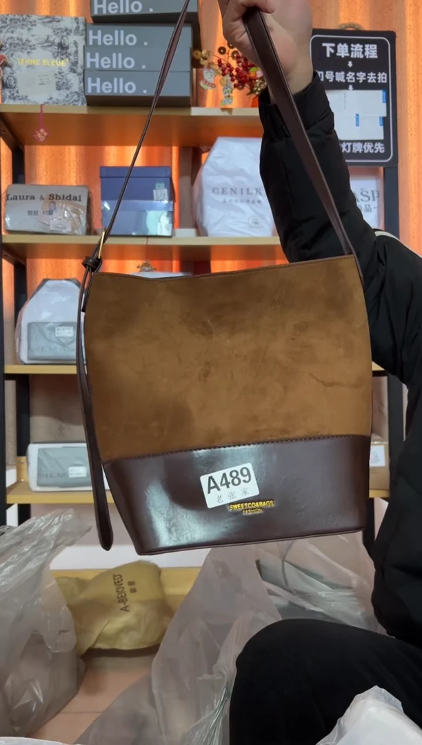 小牛剖层皮革老张家489