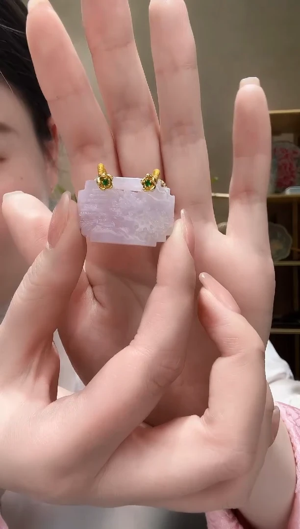 【闪购商品】翡翠颈饰未镶嵌吊坠