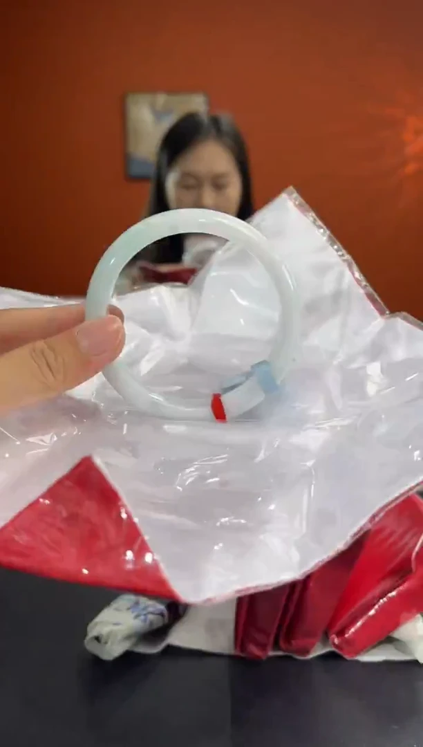 未镶嵌手镯翡翠6