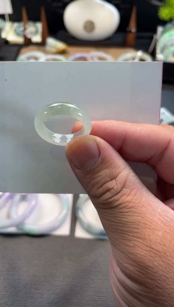 未镶嵌戒指翡翠40号链接 有纹裂 1819