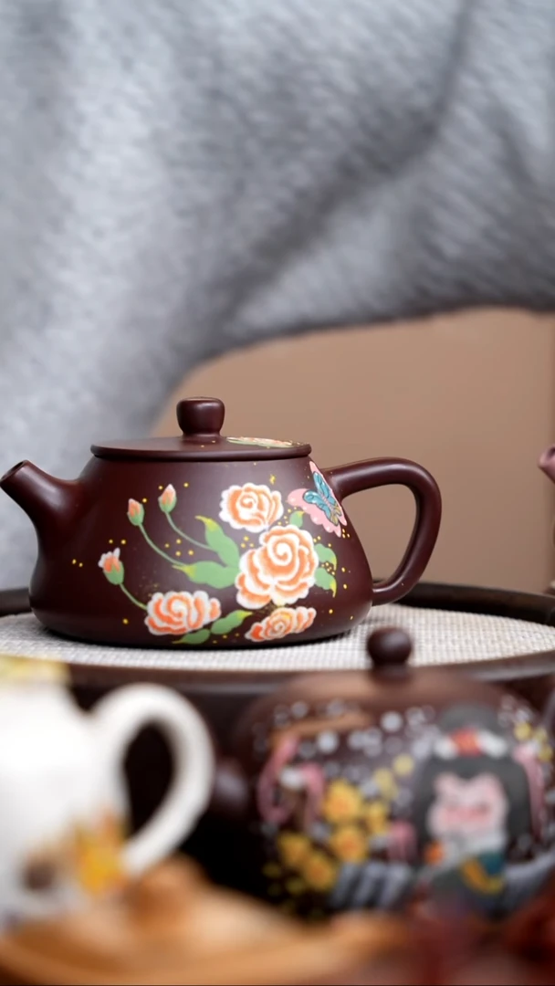 茶壶紫砂紫脂泥大石瓢泥绘蝶恋花