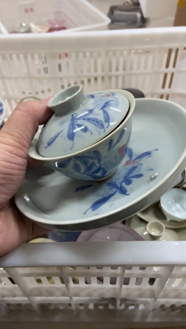 杯无运费险有瑕疵的摄影的产品有使用过的痕迹有点脏介意勿拍