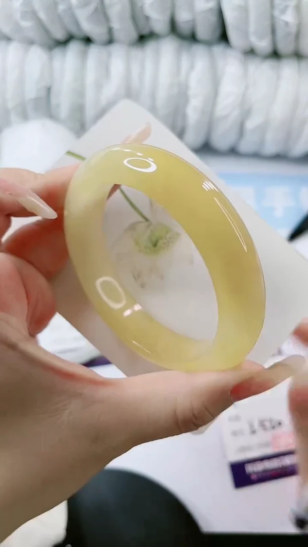 【闪购商品】石英质玉手镯未镶嵌多样性发货L520