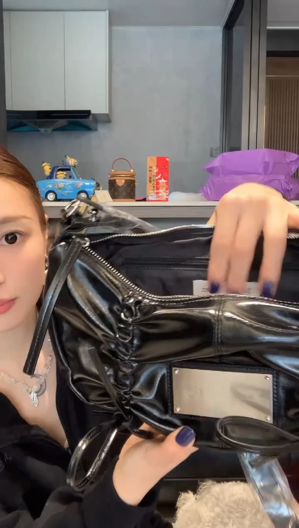 纯小羊皮包包包包