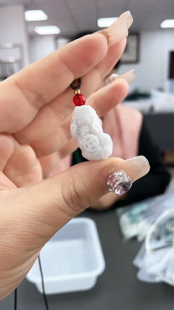 【闪购商品】翡翠挂件未镶嵌貔貅