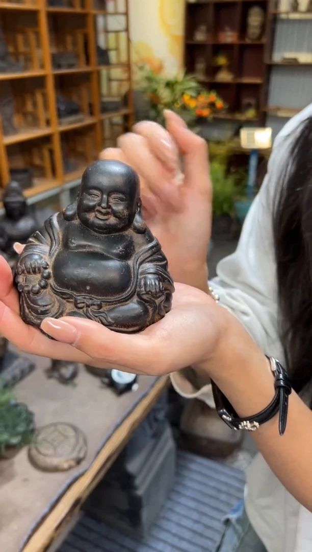 陶土【火山泥】未来佛