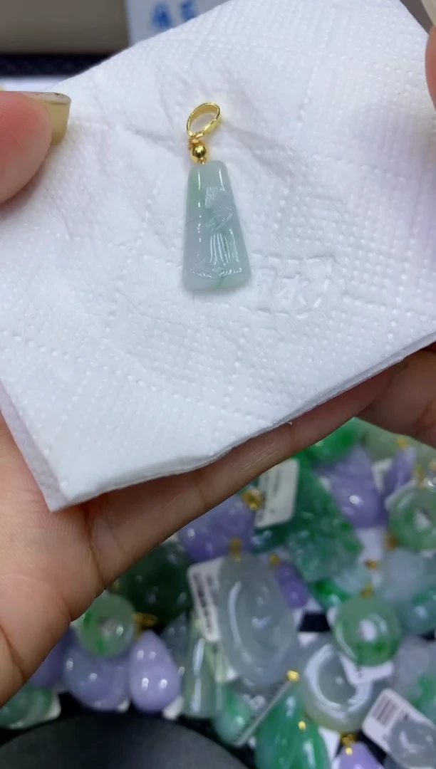 颈饰未镶嵌翡翠天然缅甸A货翡翠