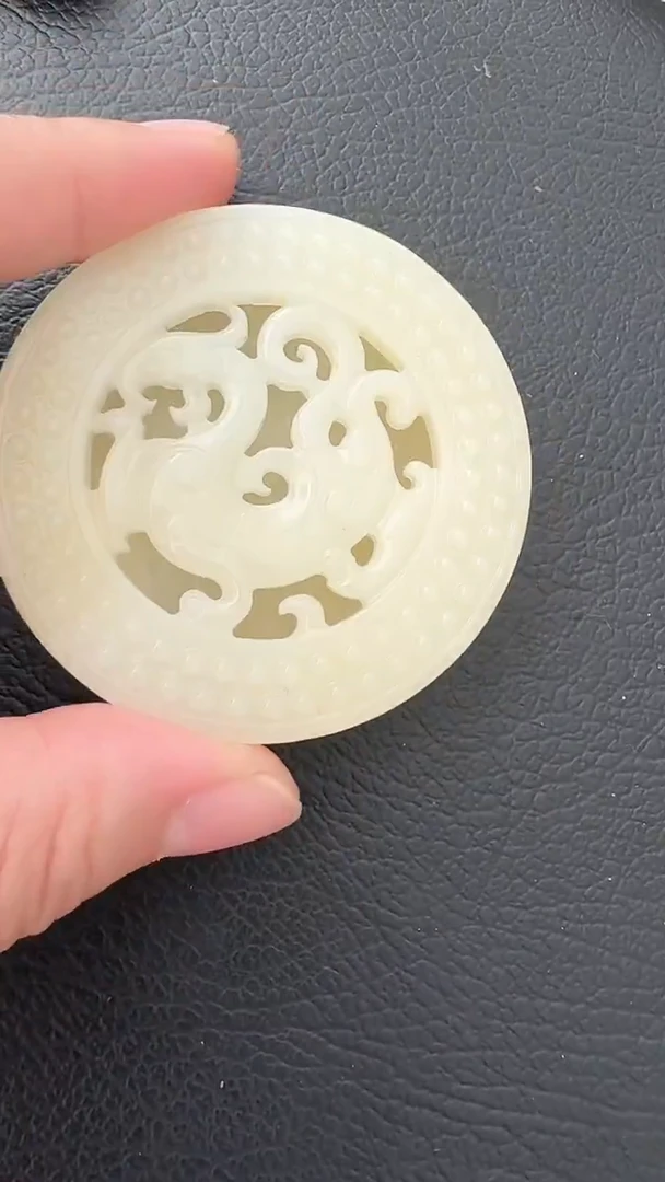 颈饰未镶嵌和田玉荣倩