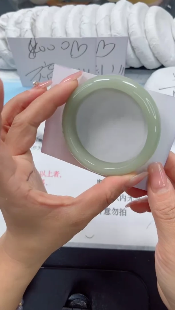 未镶嵌手镯石英质玉103-52.8