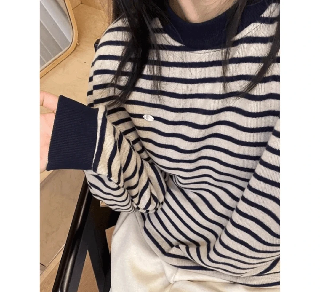 XIANJIE圆领慵懒风女条纹常规款毛针织衫秋季韩版秋冬上衣
