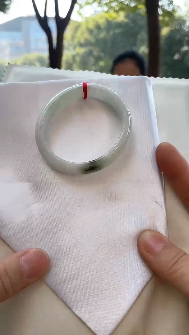 未镶嵌手镯翡翠48，下34多样性发一