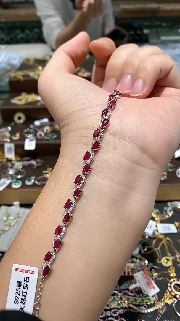 【闪购商品】红宝石手链银S925镶嵌手链